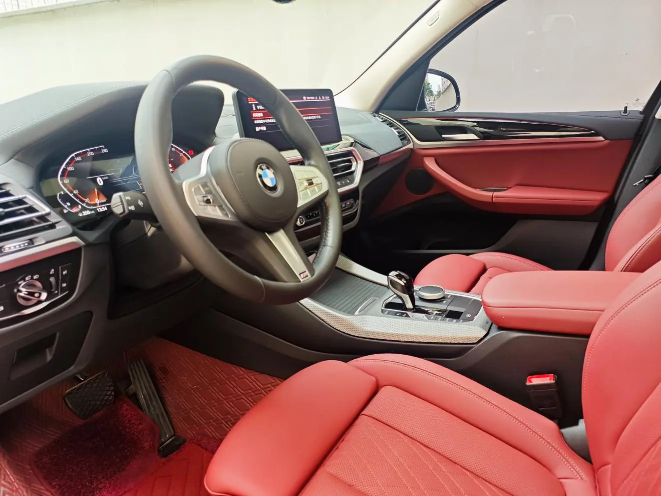 BMW BMW X3 xDrive25i M sports suit