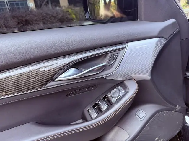 Cadillac Cadillac CT5 28T platinum sporty