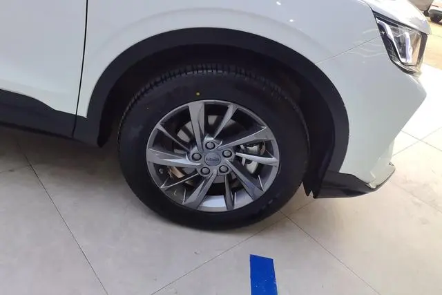 Geely Binyue 1.5T DCT Longteng Edition