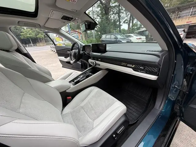 Honda Accord PHEV e: PHEV Ultimate Edition