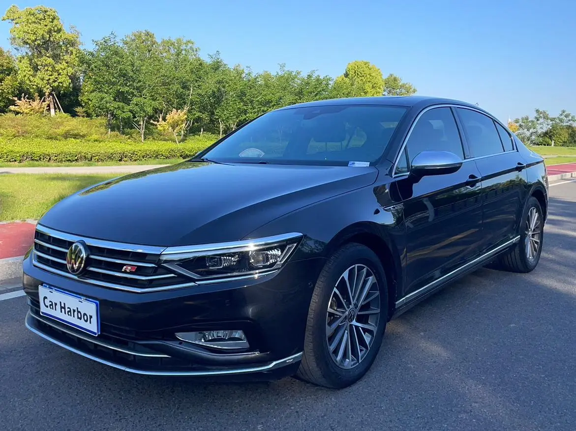 Volkswagen Magotan 380TSI DSG Luxury