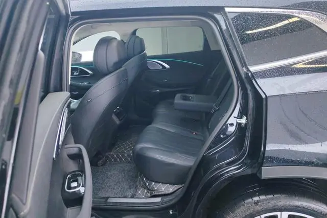 EXEED Xingtu Lingyun Lingyun 400T two-wheel drive Star Edition