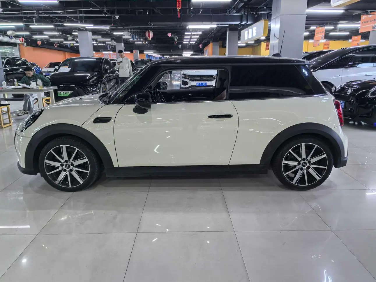 MINI MINI 1.5T COOPER Artist