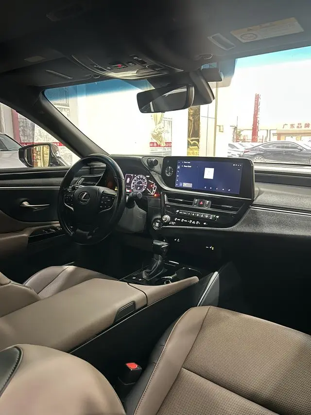 Lexus Lexus ES 200 Excellent Edition