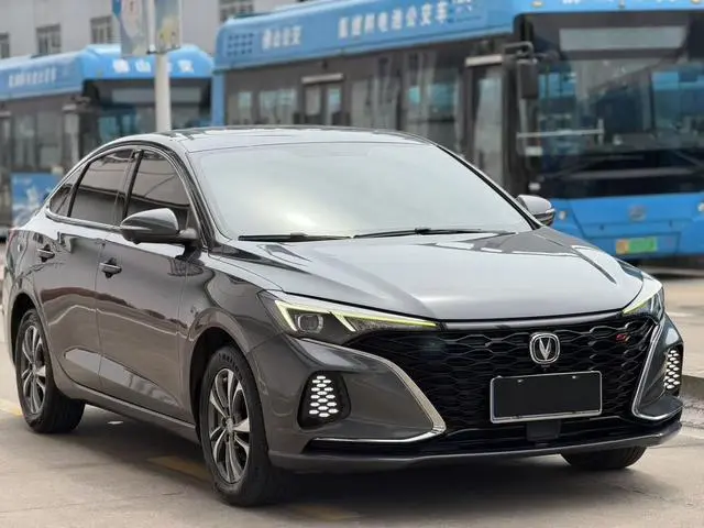Changan Yidong PLUS Blue Whale NE 1.4T GDI DCT Premium Type