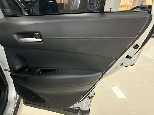 TOYOTA Fenglanda 2.0L Smart Hybrid Dual Engine Premium Edition