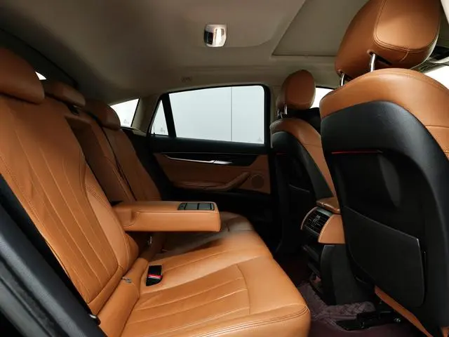 BMW BMW X6 xDrive28i