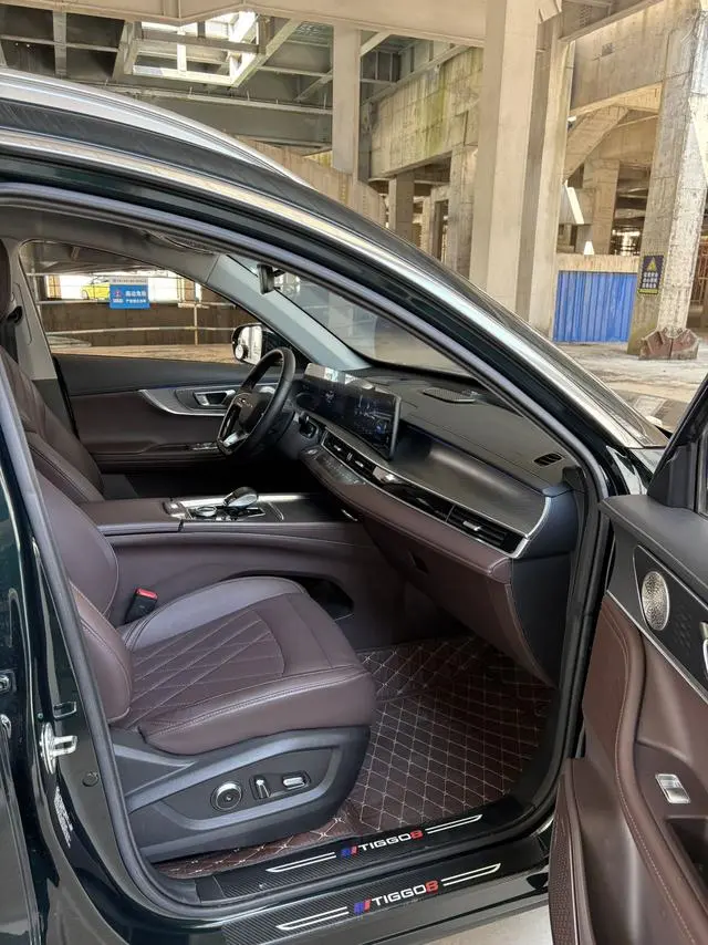Chery Fulwin Tiggo 8 PRO 290T two-wheel drive deep space version 5 seats