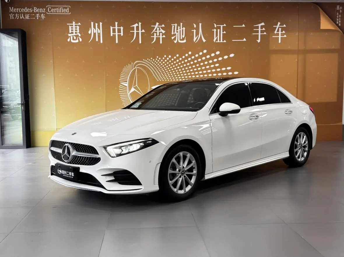 Mercedes-Benz Mercedes-Benz A-class Facelift A 200 L sports sedan fashion version