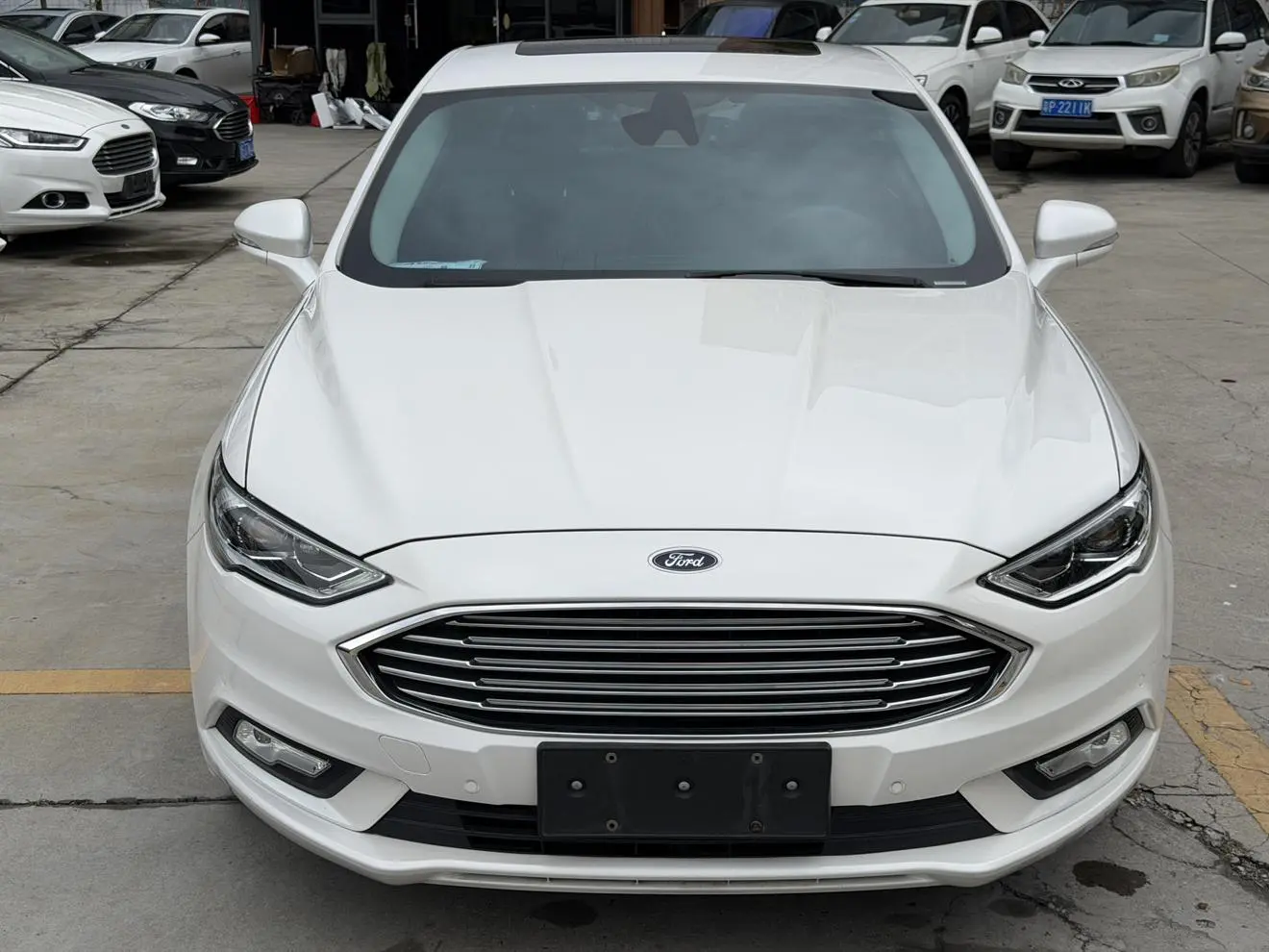 Ford Mondeo EcoBoost 200 Luxury