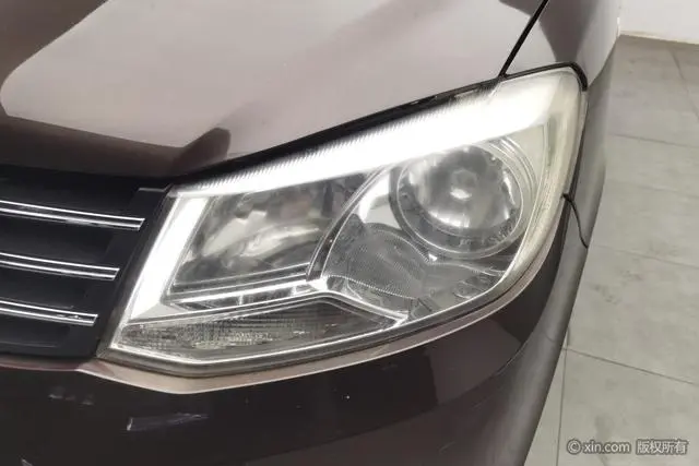 Dongfeng Fengguang Scenery 330 1.2L manual basic type DK12-07
