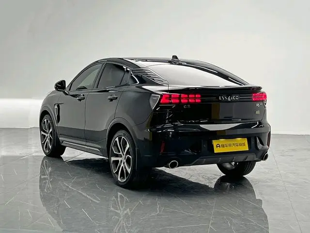 LYNK & CO Lynk 05 2.0TD four-wheel drive Halo