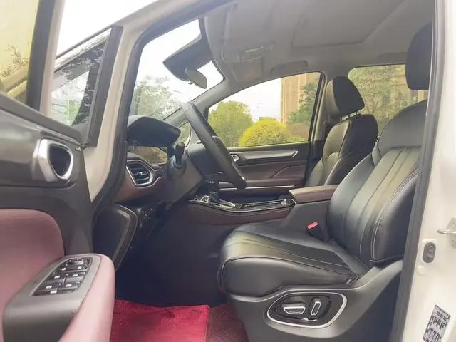 GAC Trumpchi M6 PRO 270T WDCT Elite Edition