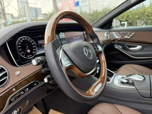 Mercedes-Benz Maybach S-class S 400 4MATIC