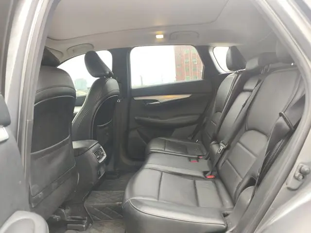 Infiniti Infiniti QX50 2.0T two-wheel drive pilot version
