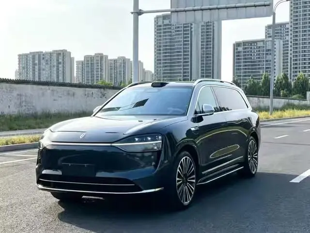 AITO Ask the world M9 Extended range Ultra six-seater version