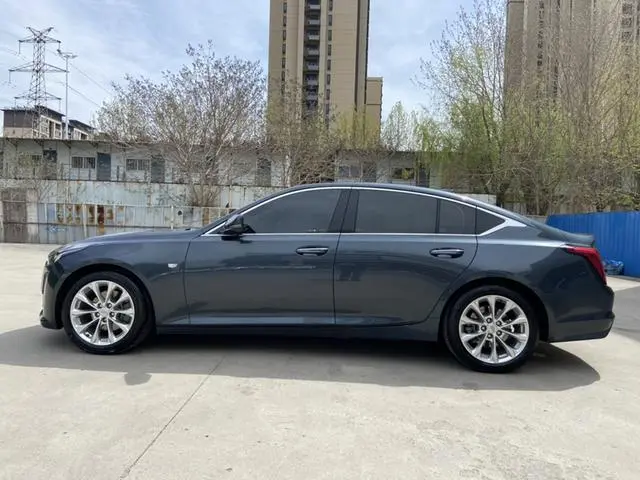 Cadillac Cadillac CT5 28T Luxury Standard Edition