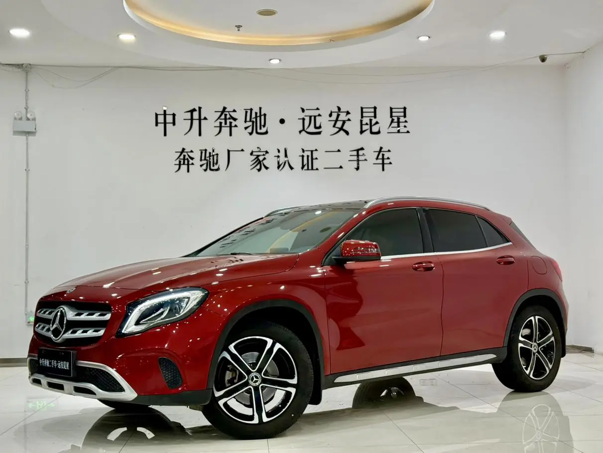 Mercedes-Benz Mercedes-Benz GLA GLA 200 fashion type