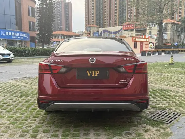 Nissan Teana 2.0 T XV AD1 Zhizun Pilot Edition