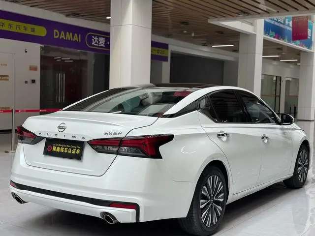 Nissan Teana 2.0L XL-TLS Enjoy Edition