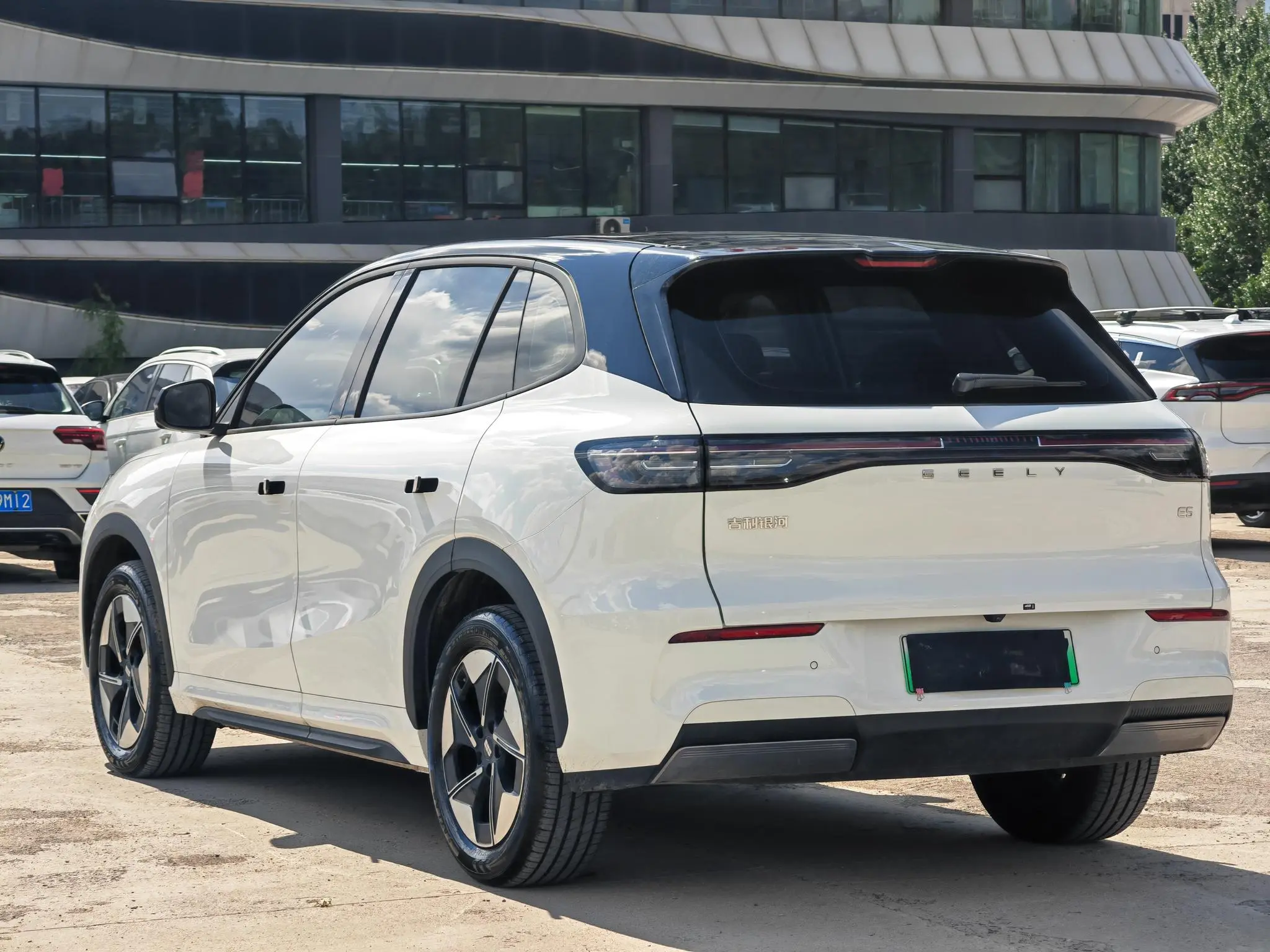 Geely Galaxy Galaxy E5 440km Discovery Edition