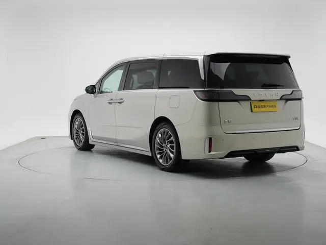 VOYAH Lantu Dreamer PHEV Low-carbon version of the dream