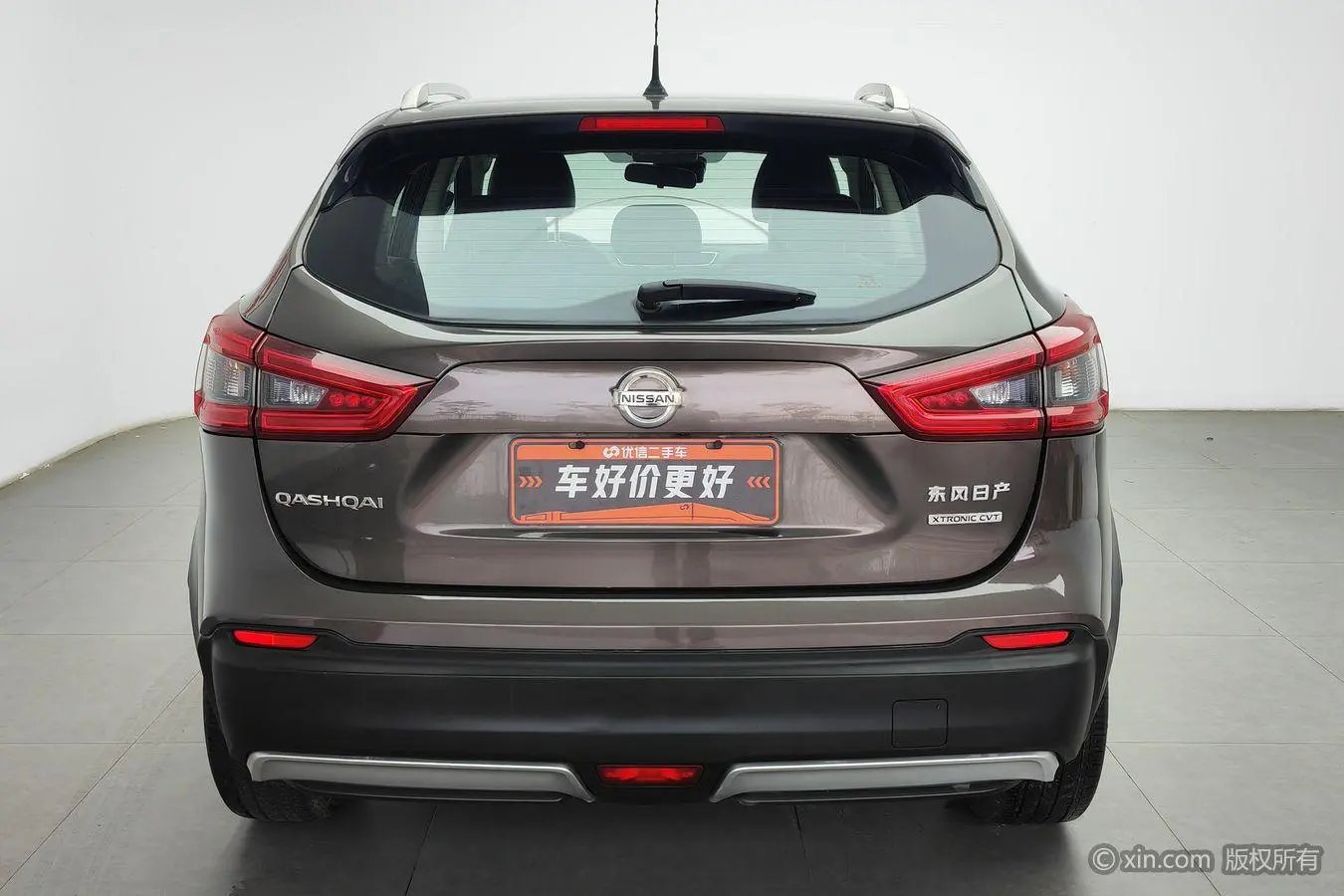 Nissan Qashqai 2.0L CVT Deluxe Edition