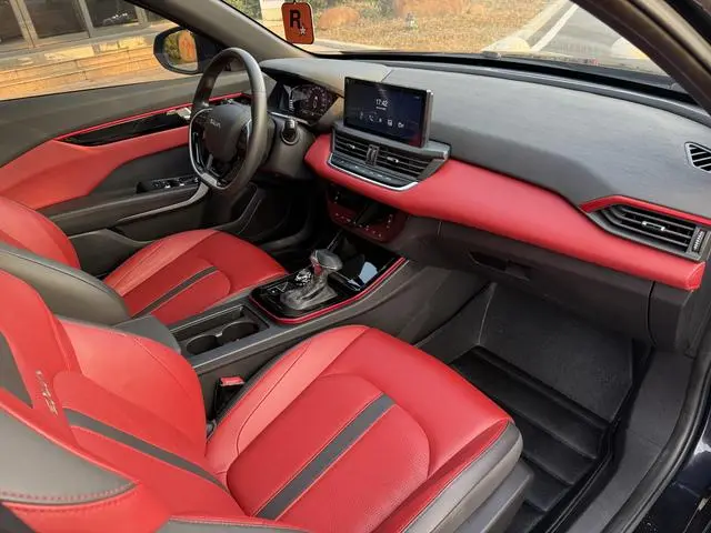 Dongfeng Fengshen Yi Hyun 230T Automatic Hunting Knight Edition
