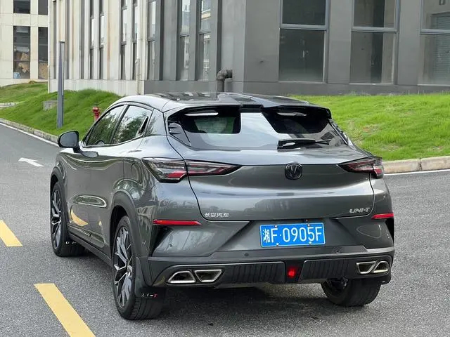 Changan Changan UNI-T 1.5T flagship type