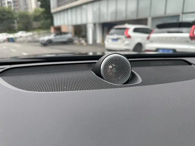 Volvo Volvo S90 PHEV T8 four-wheel drive long battery life Zhiya Deluxe Edition