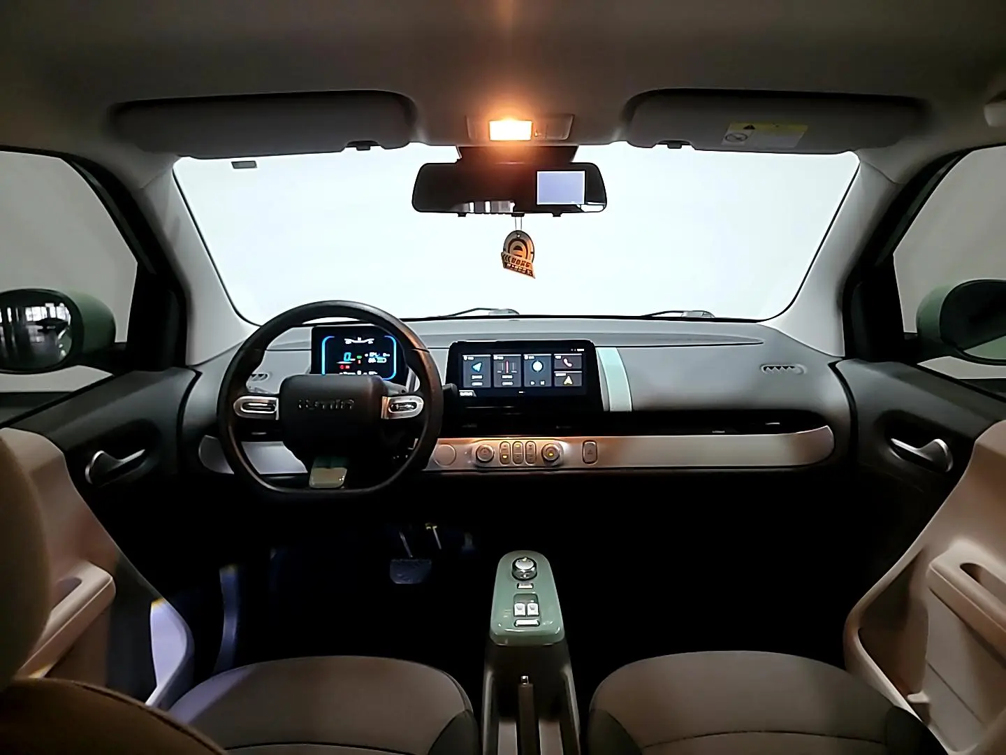 Changan Qiyuan Changan Lumin 155km sweet style