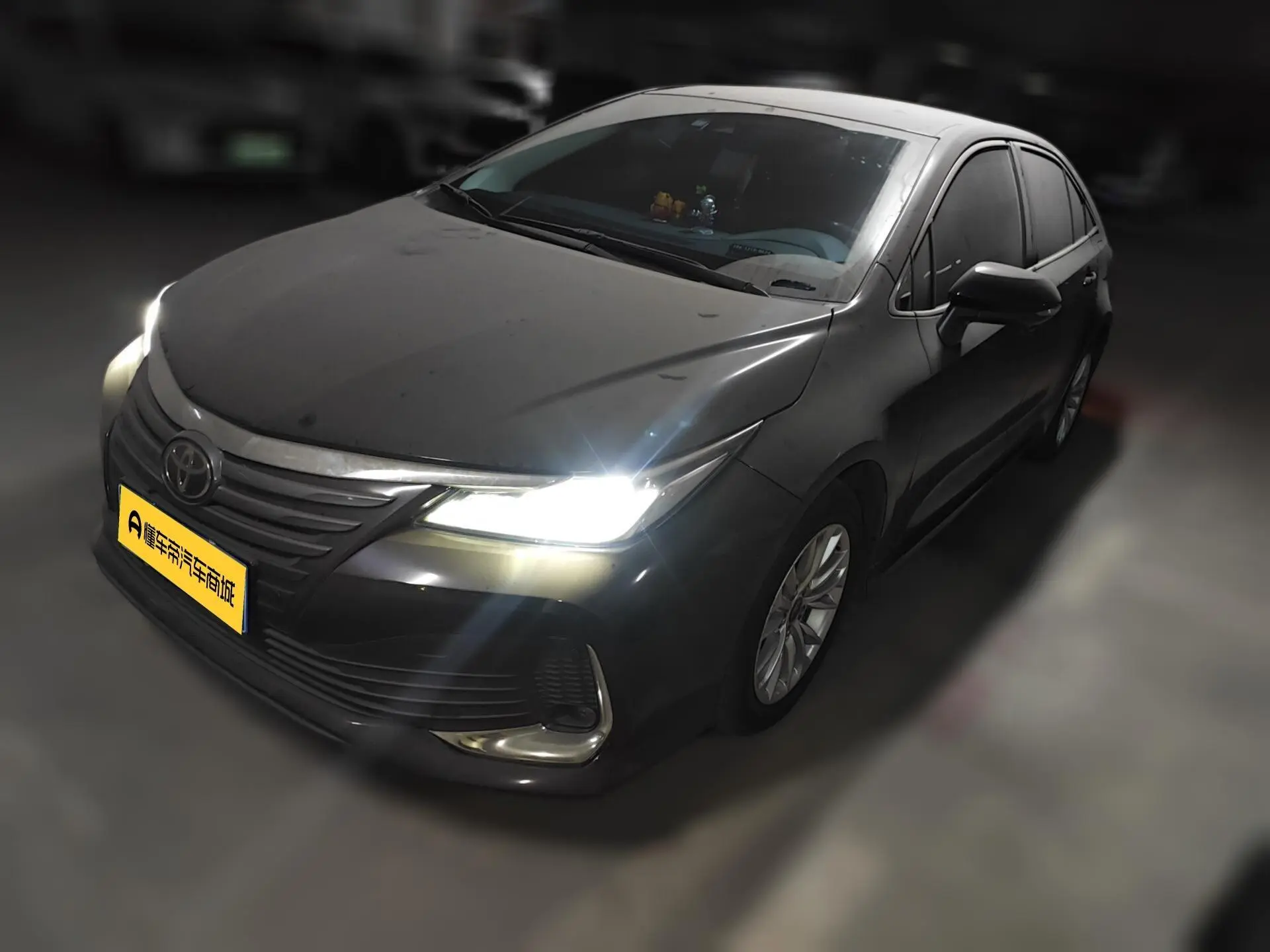 TOYOTA Asian lion 2.0L Deluxe Edition