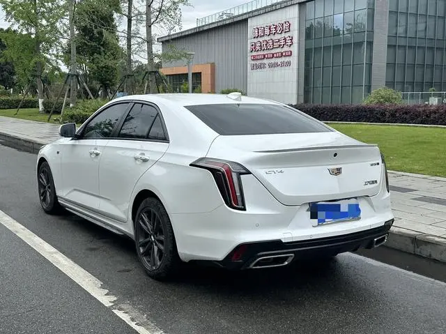 Cadillac Cadillac CT4 25T luxury