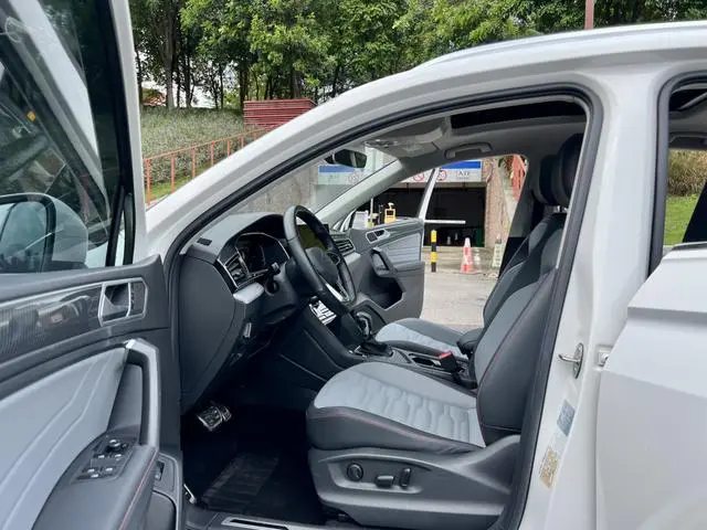 Volkswagen Tiguan X 330TSI Premium Edition