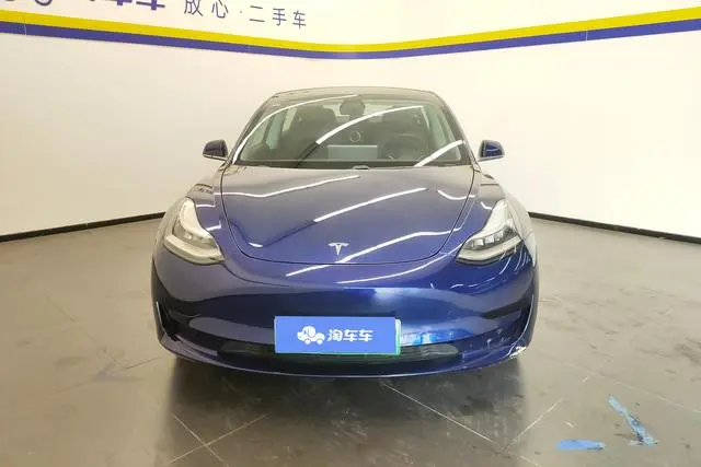 Tesla Model 3 Upgraded version of standard battery life rear drive