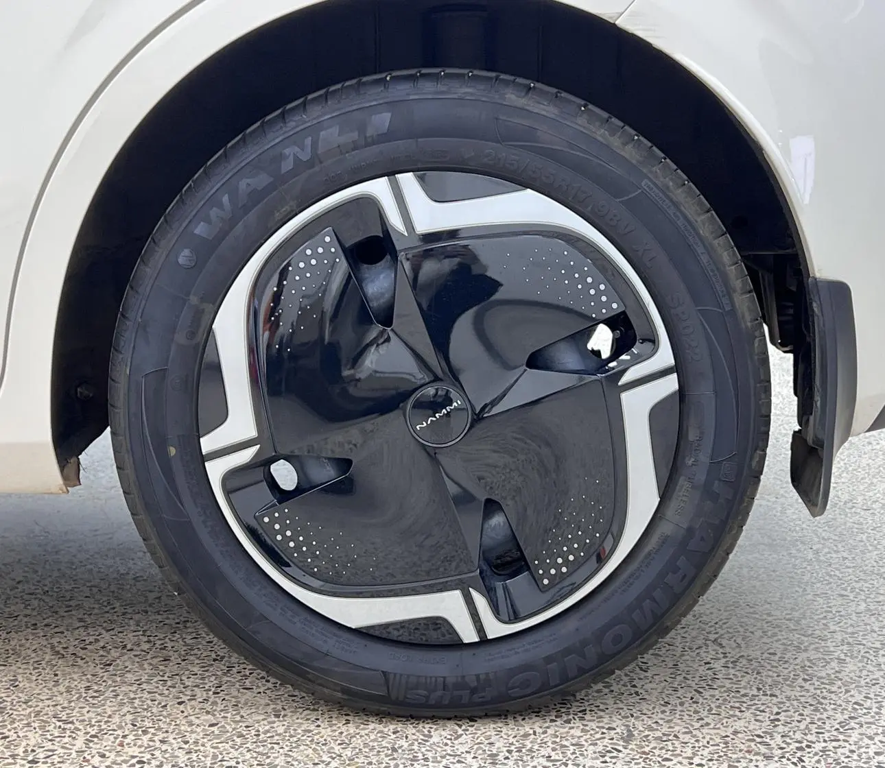 NAMMI Dongfeng Nano 01 330Plus