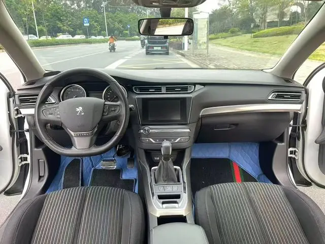 Peugeot Peugeot 408 1.6T Automatic Deluxe Edition