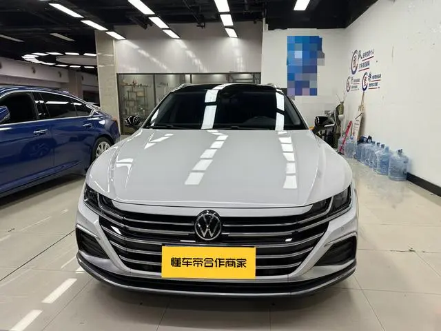 Volkswagen Volkswagen CC Hunting vehicle 380TSI Hunting Heart Edition