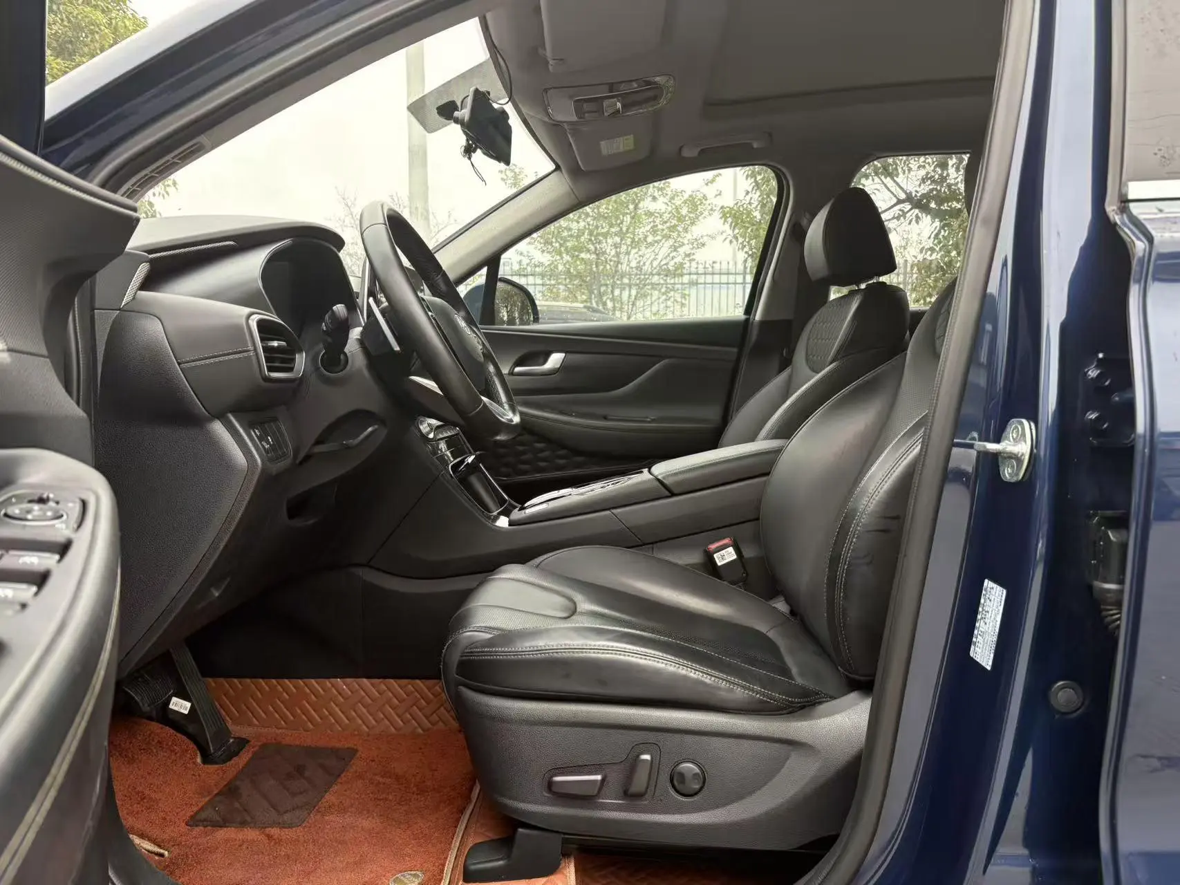Hyundai Shengda 380 TGDi GLS automatic two-wheel drive deluxe Edition