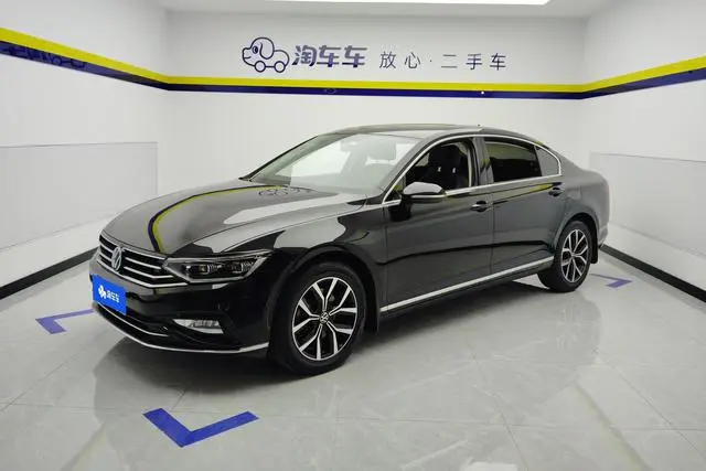 Volkswagen Magotan 330TSI DSG leading type