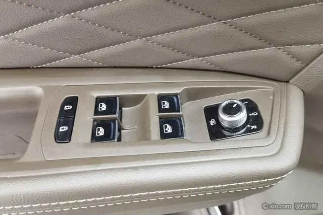 Volkswagen Weiran 380TSI Premium Edition