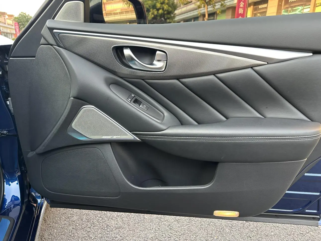 Infiniti Infiniti Q50L 2.0T Premium Version Country VI