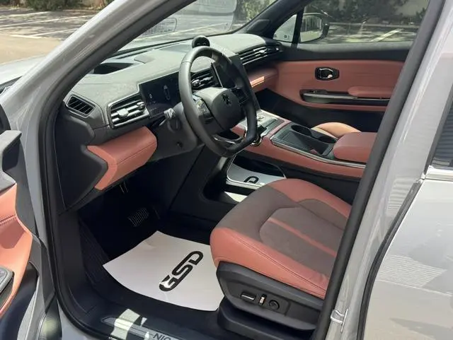 NIO Nio EC6 465KM sports version