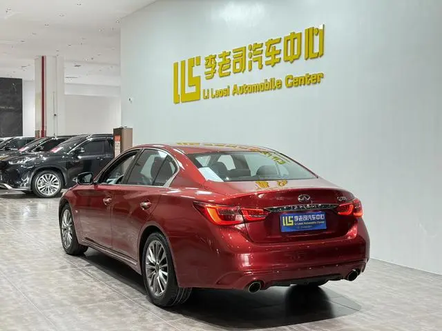 Infiniti Infiniti Q50L 2.0T Premium Version Country V