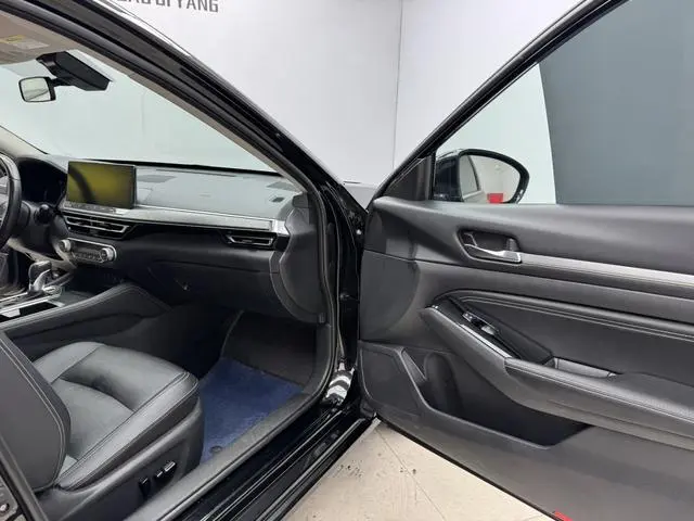 Nissan Teana 2.0L XL-TLS Enjoy Edition