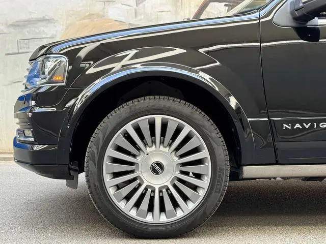 Lincoln Navigator 3.5T AWD