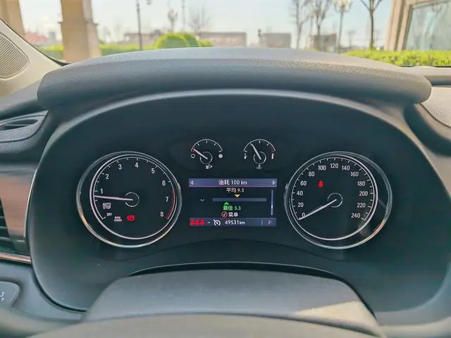 Buick Lacrosse 652T luxury