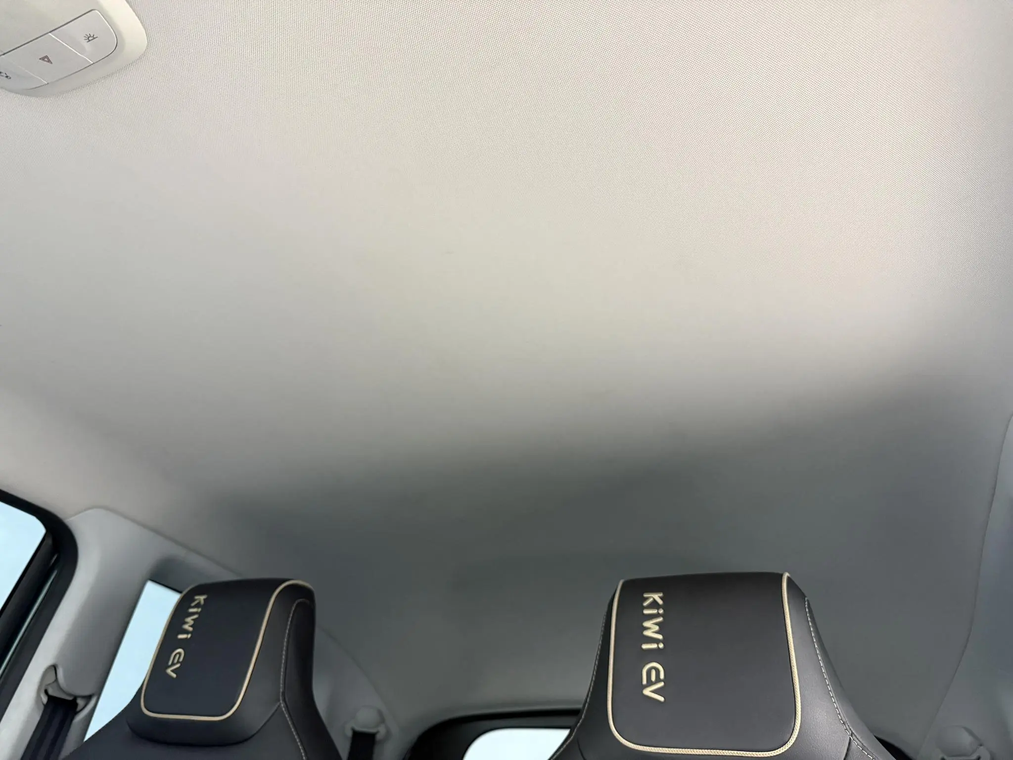 Baojun Baojun KiWi EV Designer Light Edition Ternary Lithium
