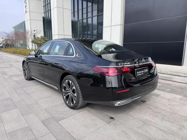 Mercedes-Benz Mercedes-Benz E-class PHEV E 350 e L sedan