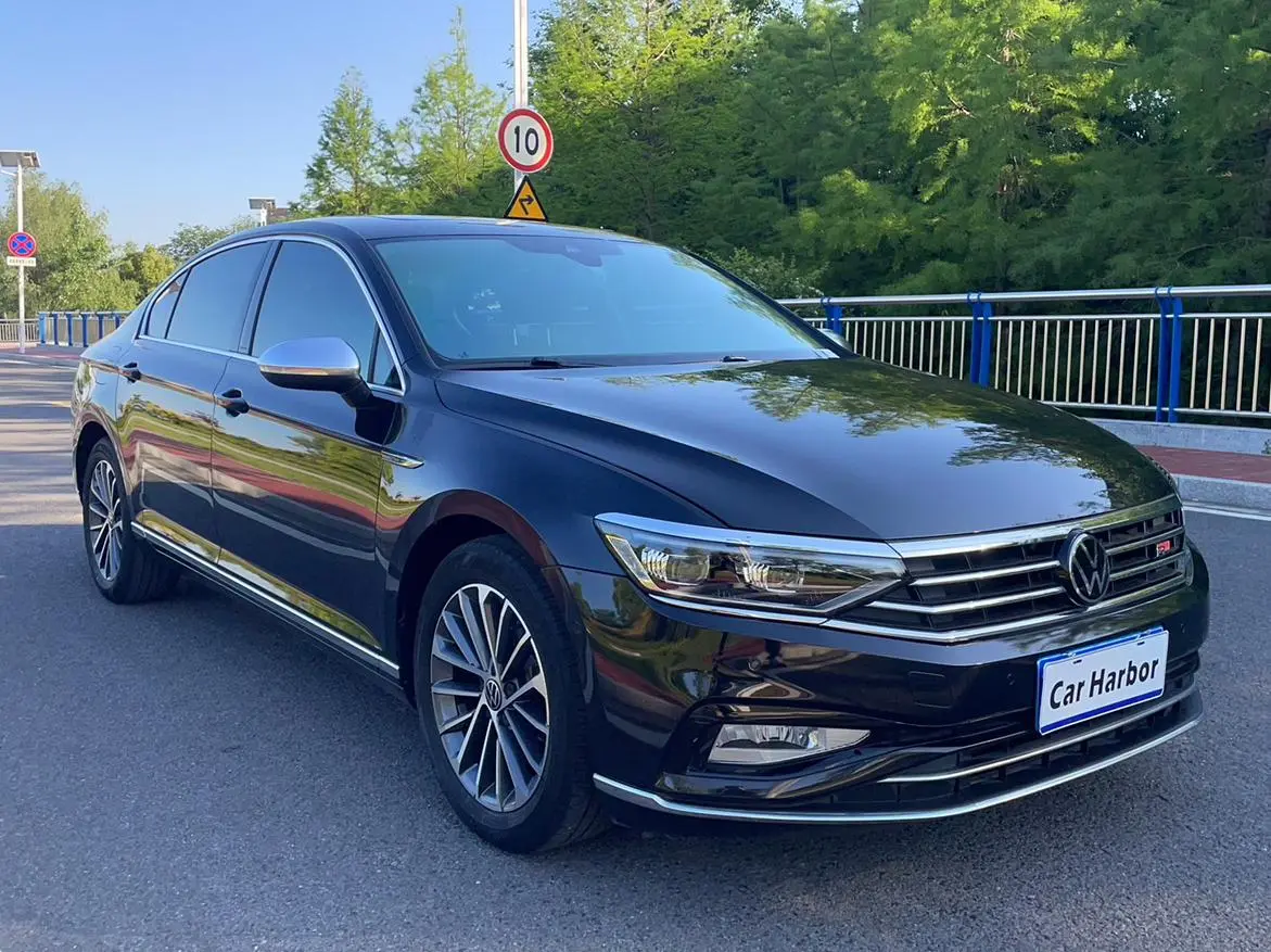 Volkswagen Magotan 380TSI DSG Luxury